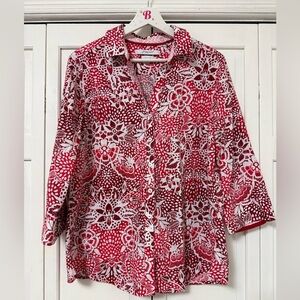 FoxCroft Wrinkle Free Size 16 Petite Shaped Red Floral Button Down Top 3/4 Sleev